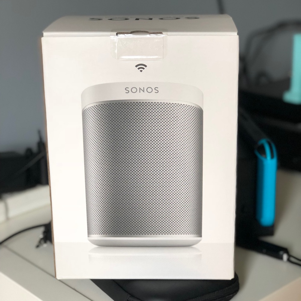 *BRAND NEW - SONOS SPEAKER*